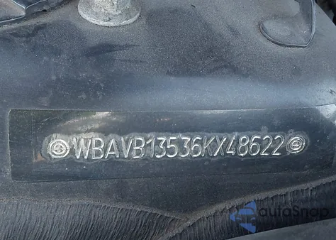 2006 BMW 325I z USA, uszkodzony, nr VIN WBAVB13536KX48622